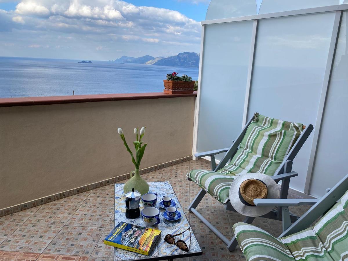 Il Profumo Dei Fiori Apartment Praiano Exterior photo