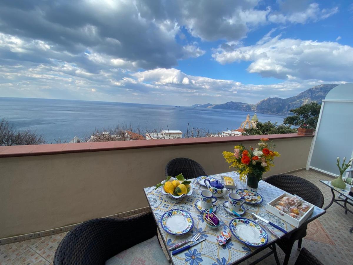 Il Profumo Dei Fiori Apartment Praiano Exterior photo