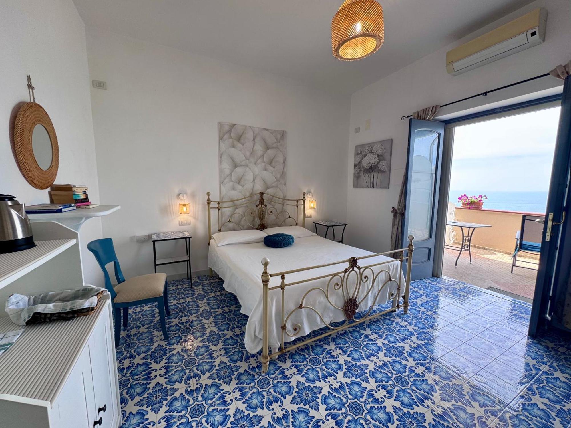 Il Profumo Dei Fiori Apartment Praiano Exterior photo